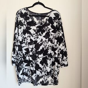 Alfani Black and White Patterned Tunic Size XL